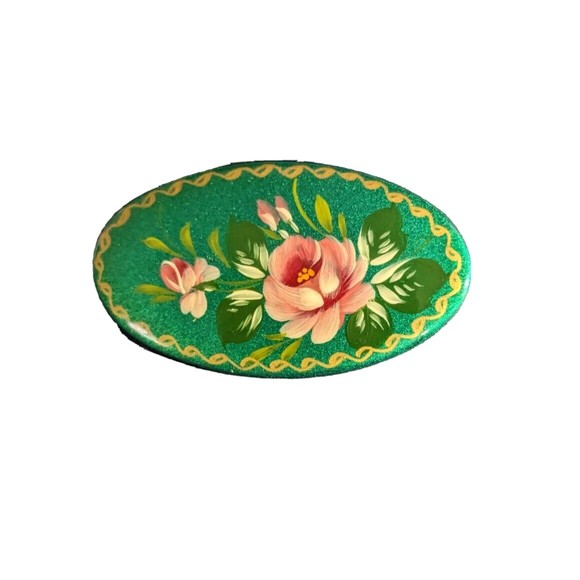 Vintage 1980s Russian Brooch Pin Hand Painted Floral Oval Lacquered Signed Green - Picture 2 of 7